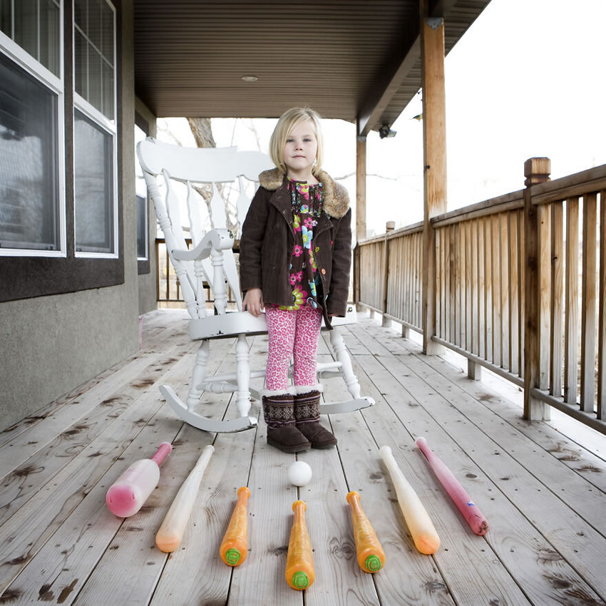 Toy Stories Children Photos By Gabriele Galimberti