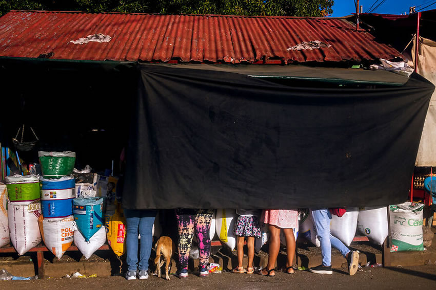 Colorful Street Photography Of Nicaragua By Dan Morris