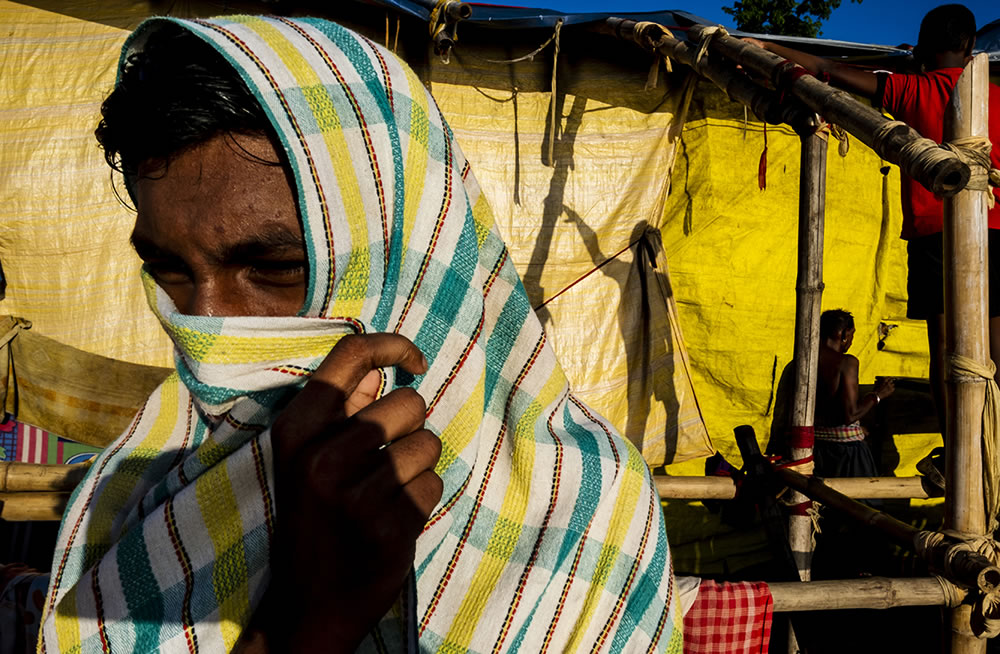 Indian Street Photography By Goutam Maiti