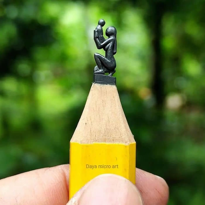 Micro Pencil Art By Daya