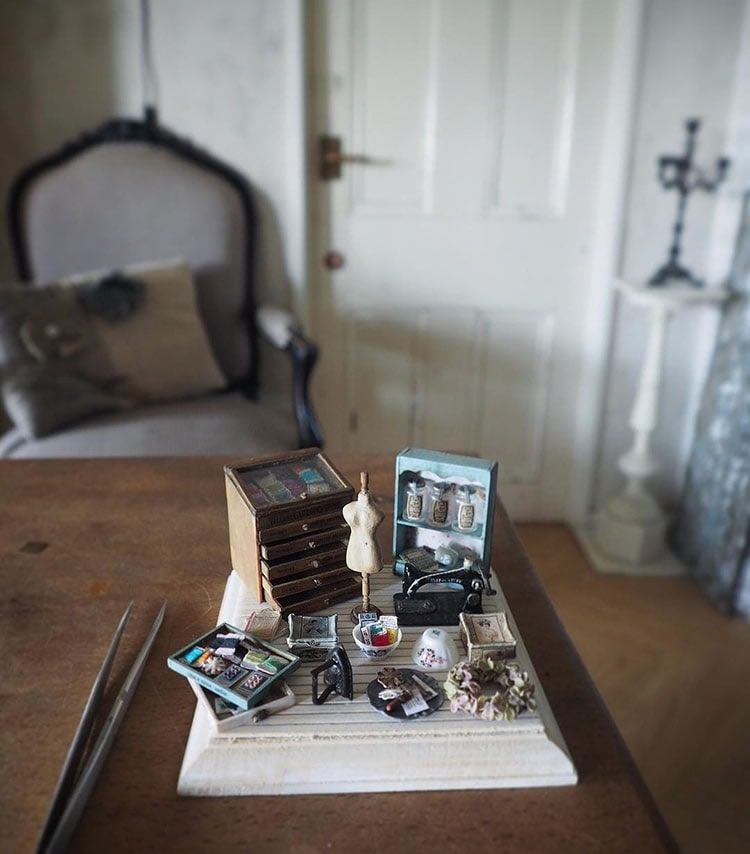 Miniature Antique Furnitures By Kiyomi