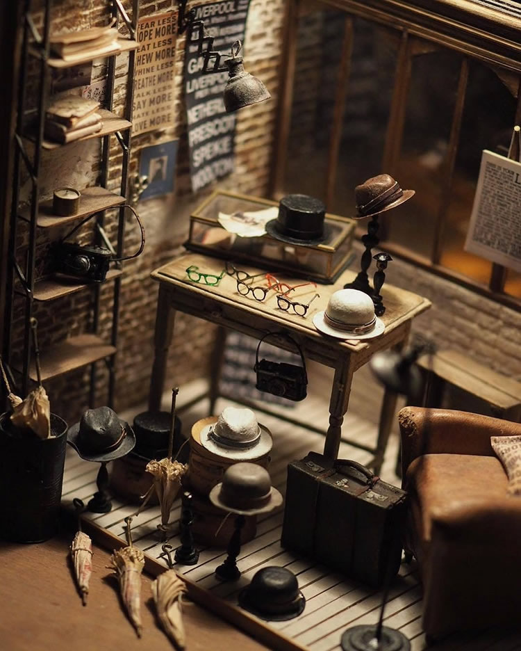 Miniature Antique Furnitures By Kiyomi