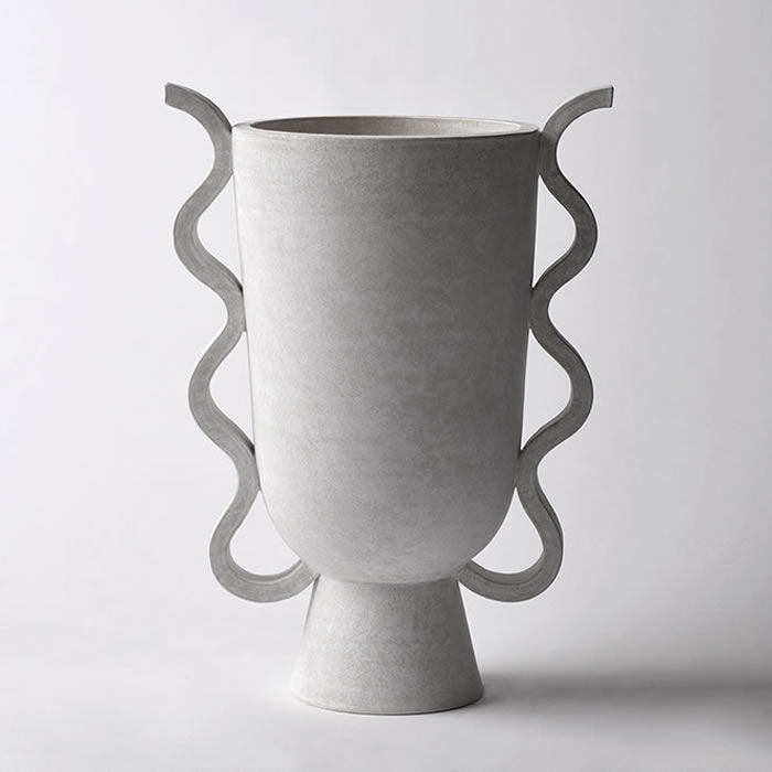 Beautiful Sculptural Ceramics by Eric Roinestad