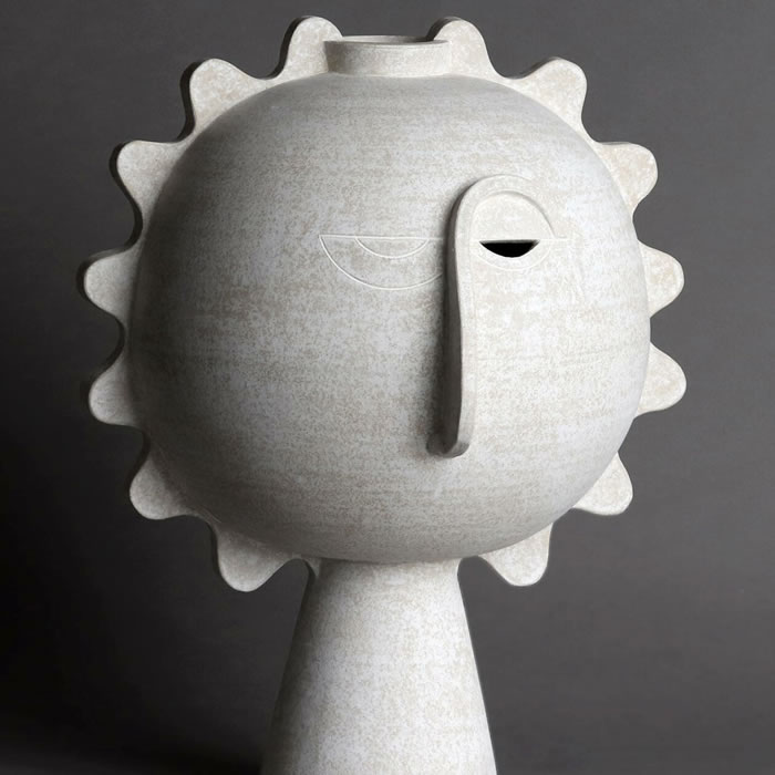 Beautiful Sculptural Ceramics by Eric Roinestad