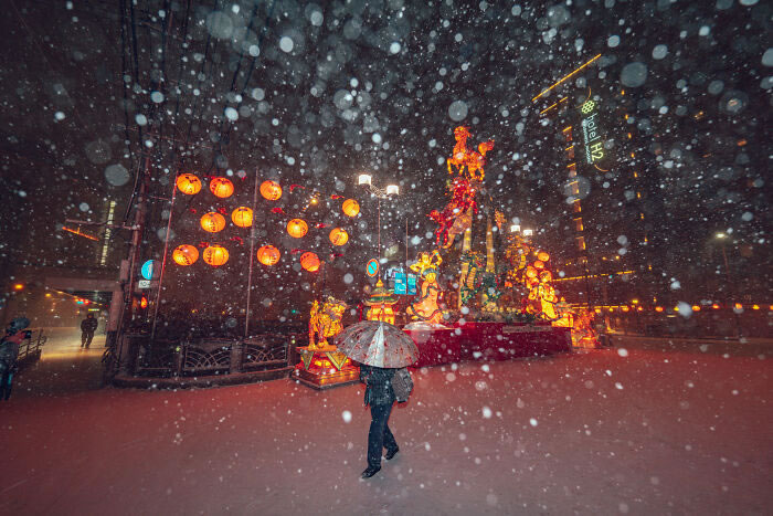 Japan Lantern Festival In The Snow By Yuichi Yokota