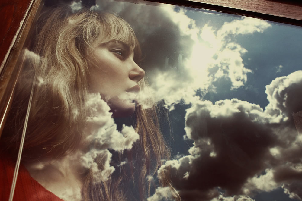 Marta Bevacqua - Fine Art Portrait Photographer from Paris