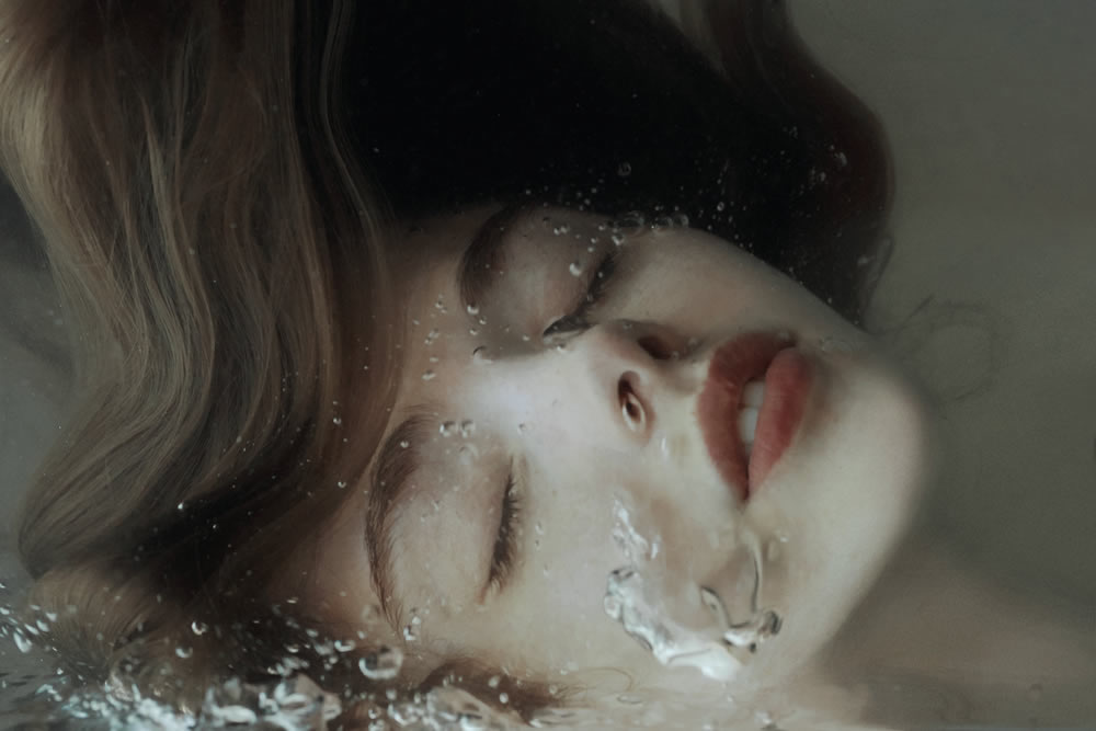 Marta Bevacqua - Fine Art Portrait Photographer from Paris