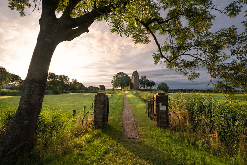 Churches And Chapels Across Europe by Vincent Croce