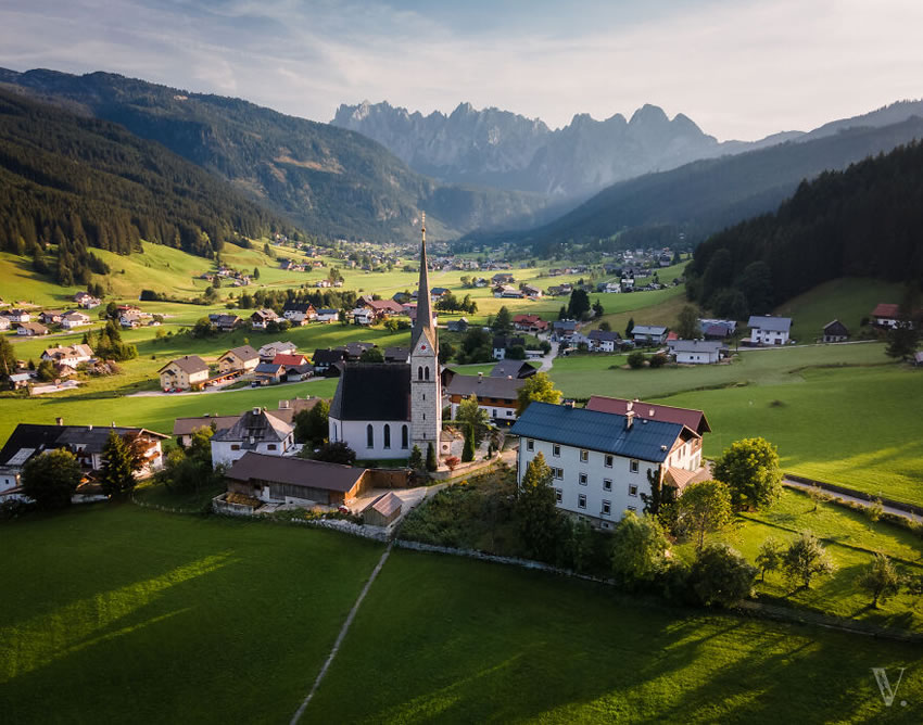 Churches And Chapels Across Europe by Vincent Croce