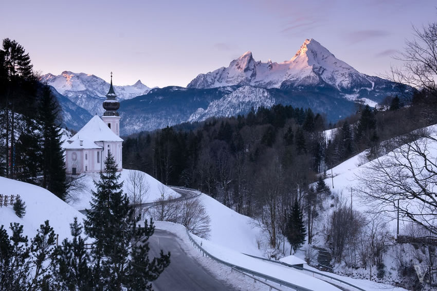 Churches And Chapels Across Europe by Vincent Croce