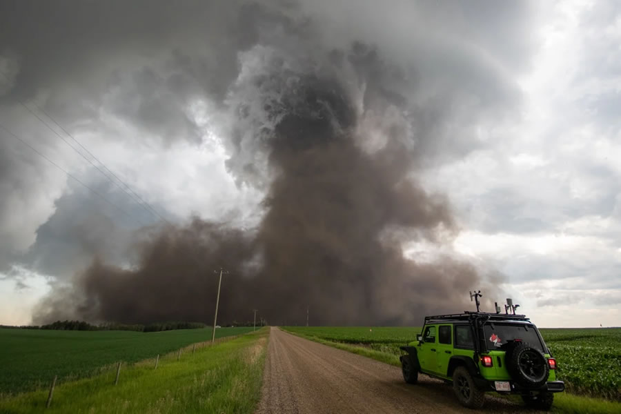 Canadian Photos Of The Year Competition