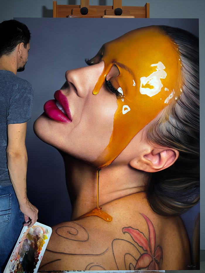 Hyper-Realistic Portraits Covered With Honey by Fabiano Millani