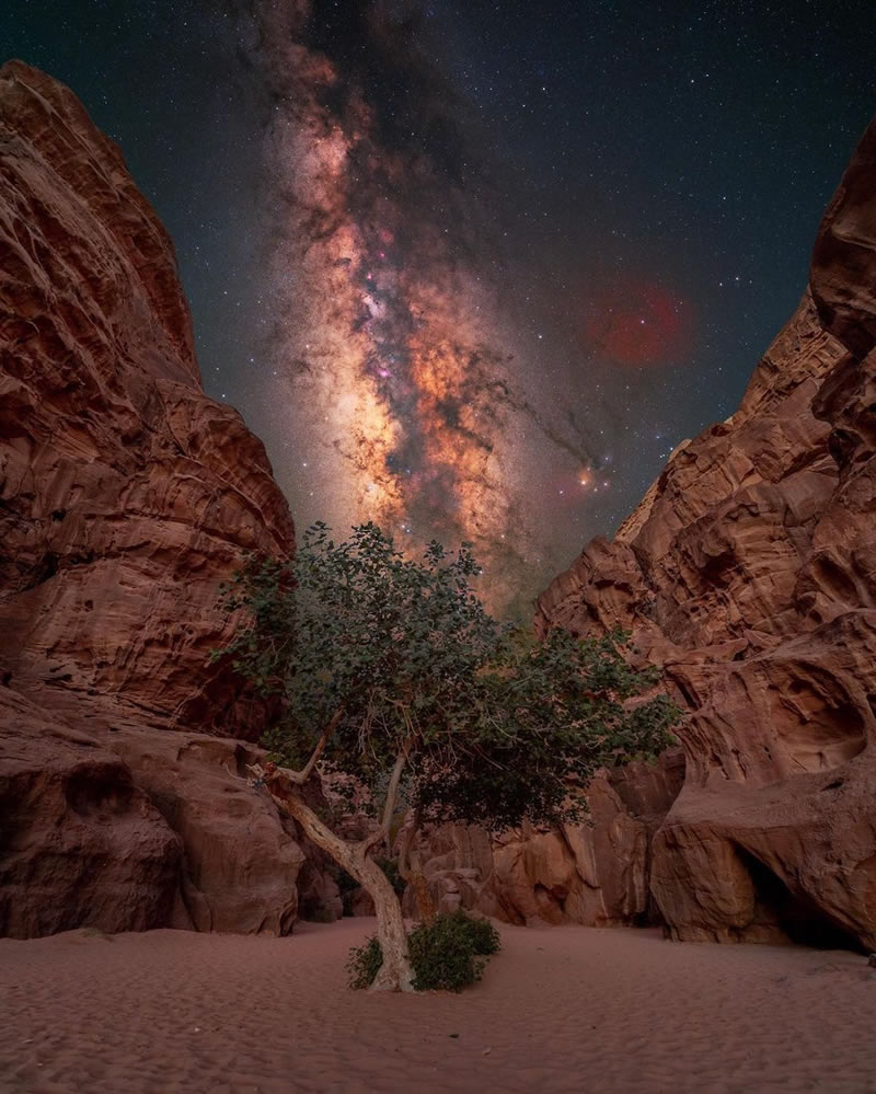 Night Sky Wonders From The Middle East By Benjamin Barakat