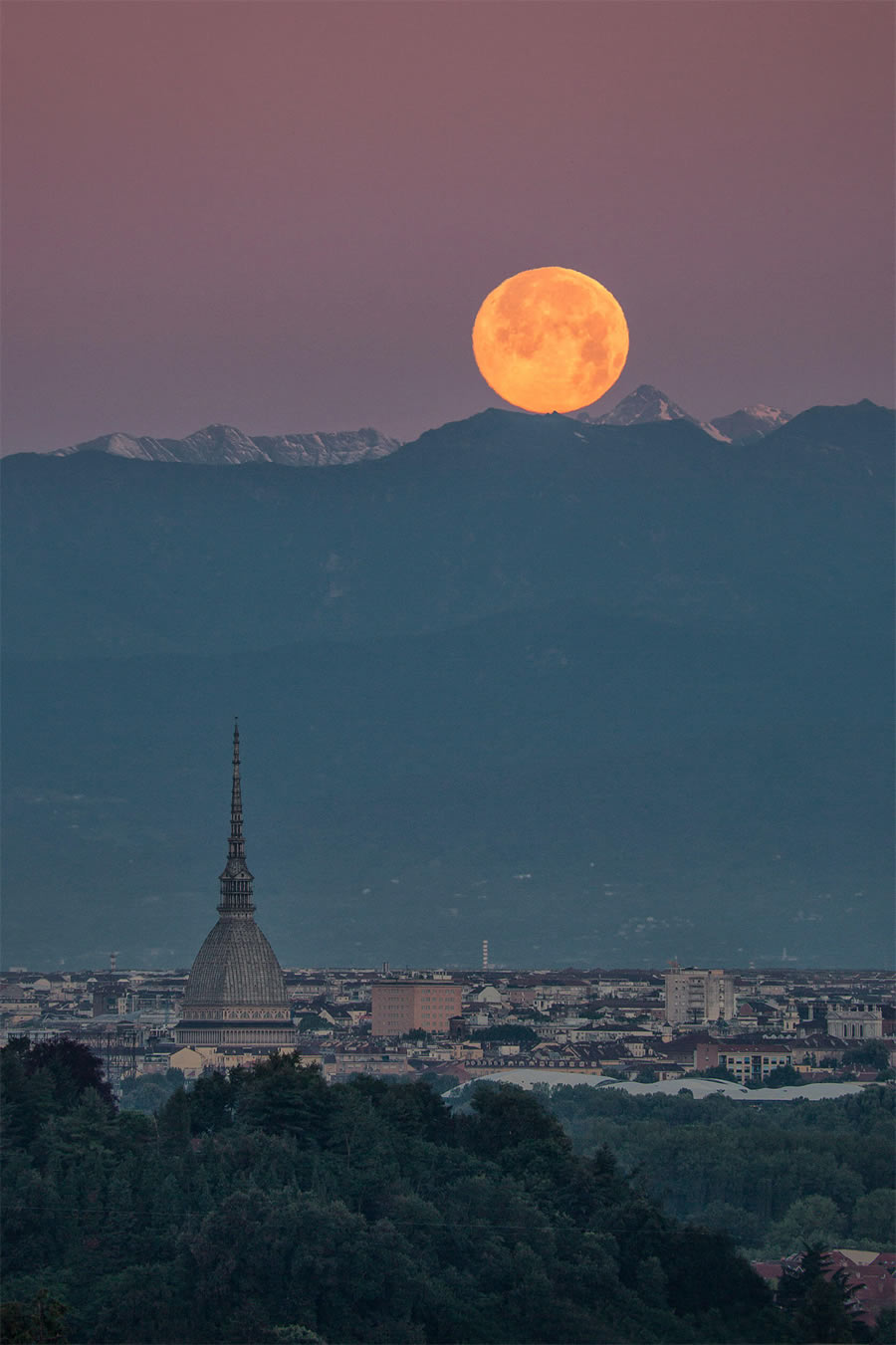 Mesmerizing Moon Photos By Valerio Minato