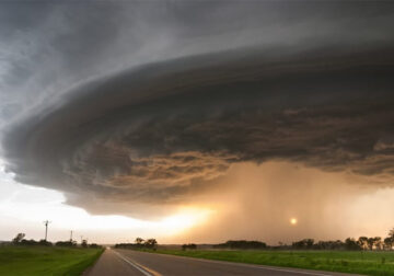 Storm Chase Photography By Mike Hollingshead