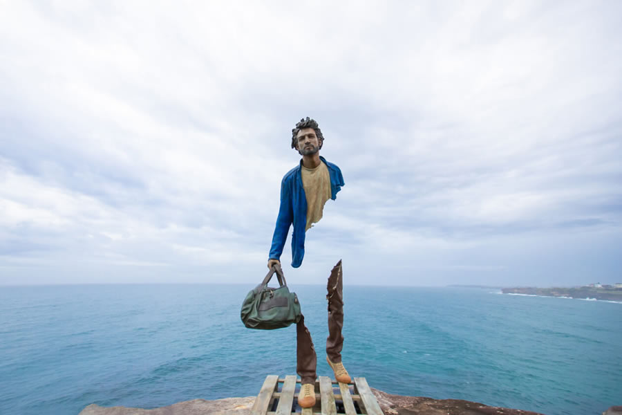 Sculptures Of Fragmented Travelers By Bruno Catalano