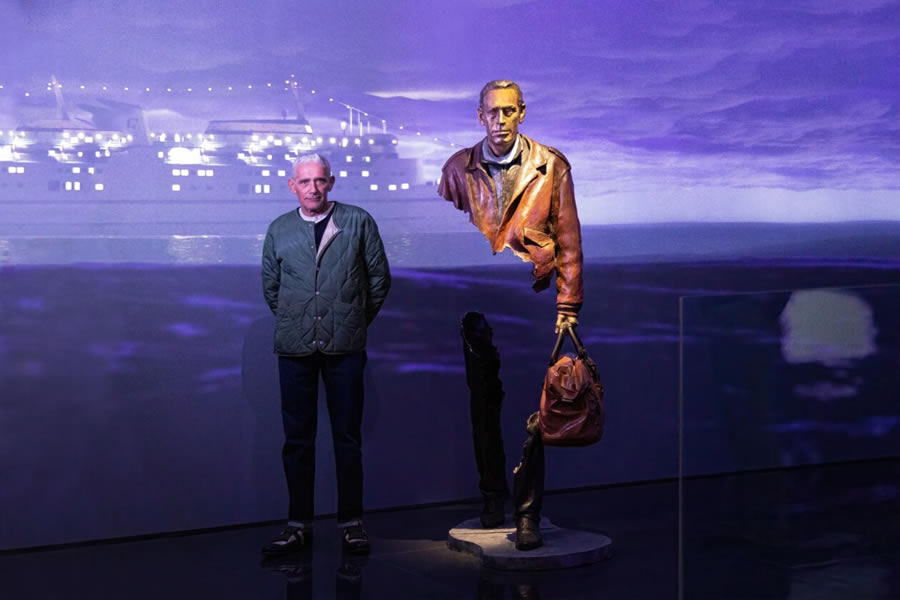 Sculptures Of Fragmented Travelers By Bruno Catalano