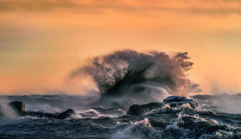 Waves Of Lake Erie By Trevor Pottelberg