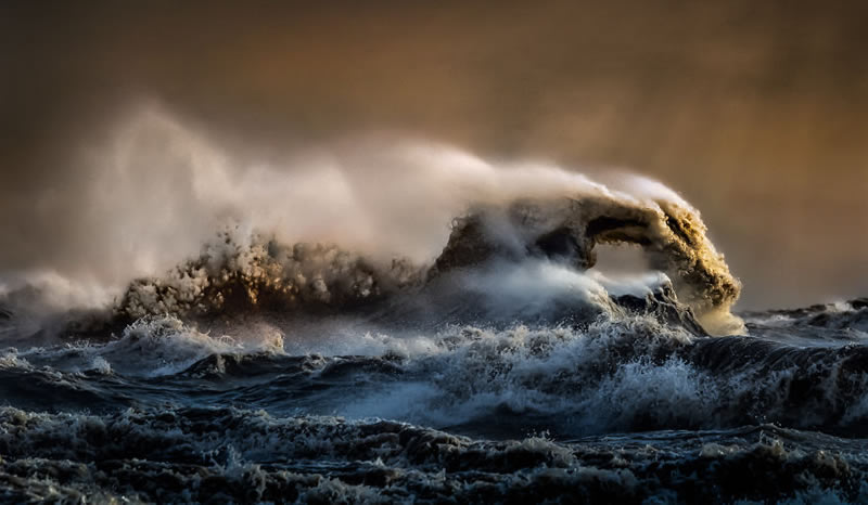 Waves Of Lake Erie By Trevor Pottelberg