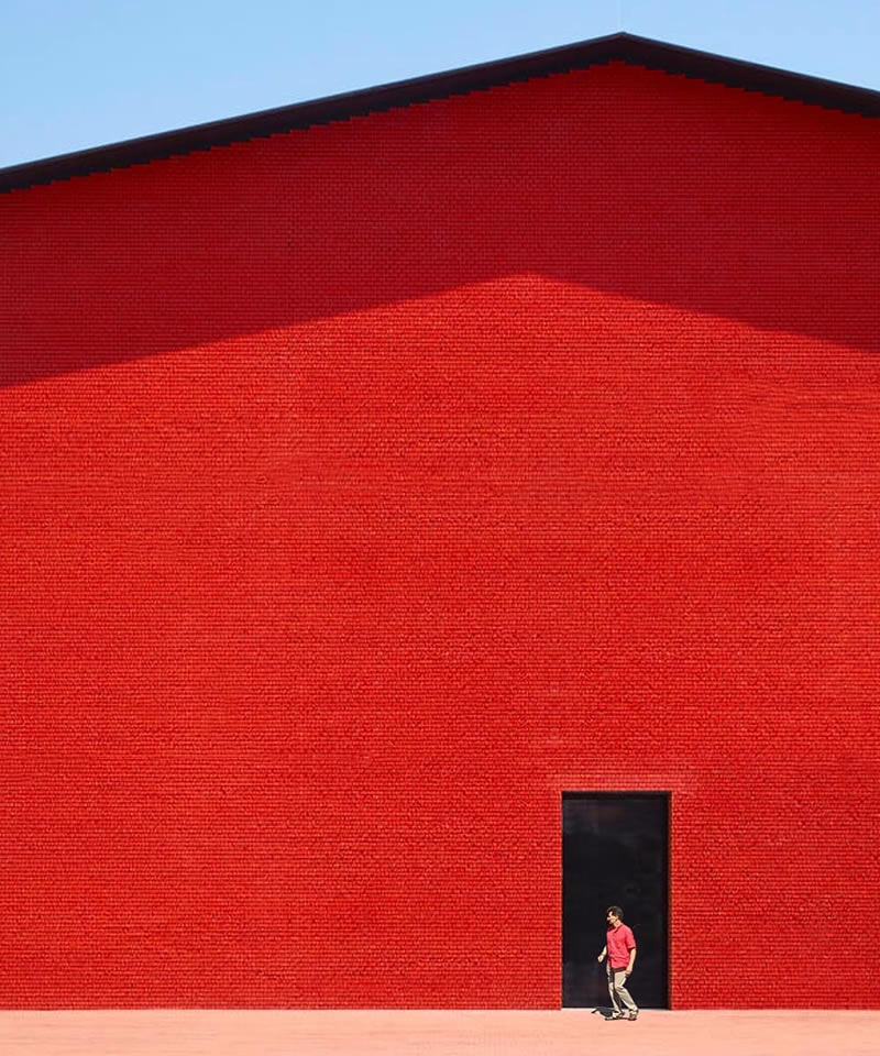 Minimalist Photography By Niko Lator