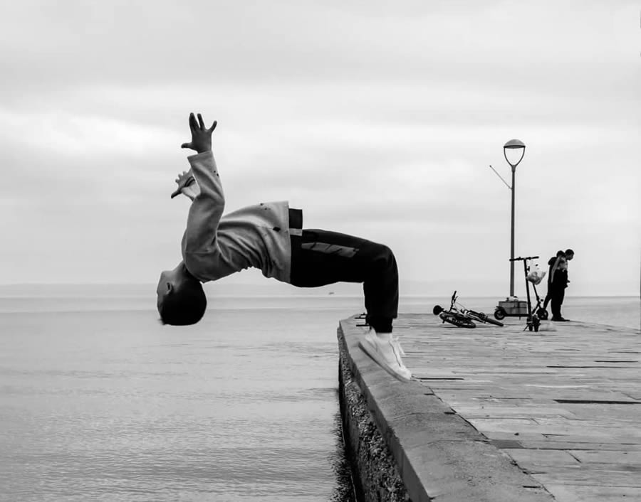 Striking Black And White Street Photos For Your Inspiration