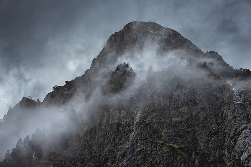 Stunning Photos Of Mountains By Maxime Daviron