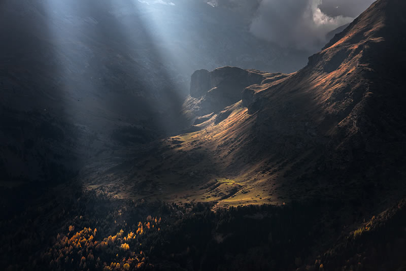 Stunning Photos Of Mountains By Maxime Daviron