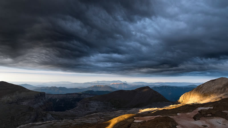 Stunning Photos Of Mountains By Maxime Daviron