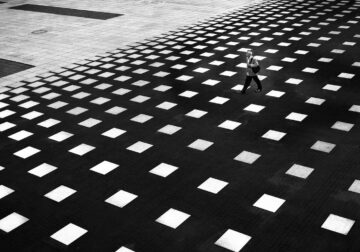 Stunning Street Photos Of Tokyo By Skander Khlif