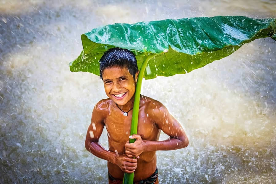 Everyday Life In Bangladesh By Mou Aysha