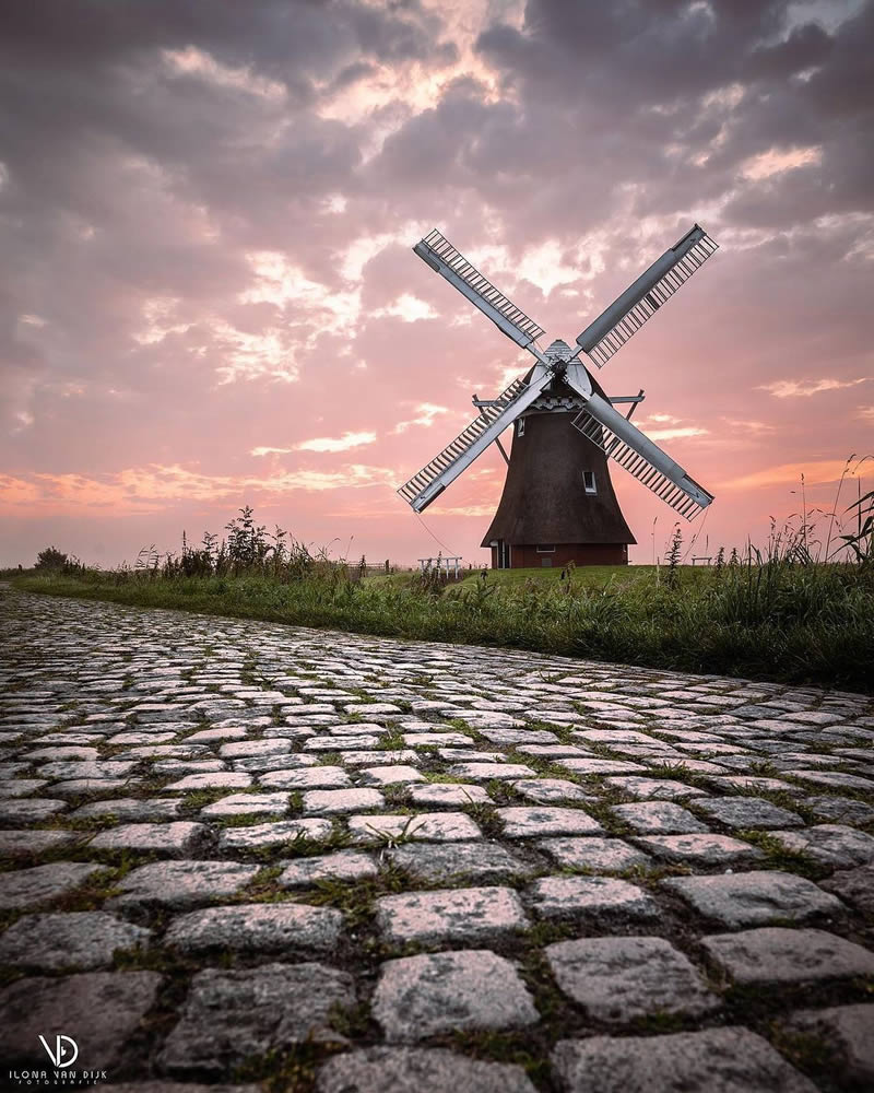 Beautiful And Colorful Netherlands Photos