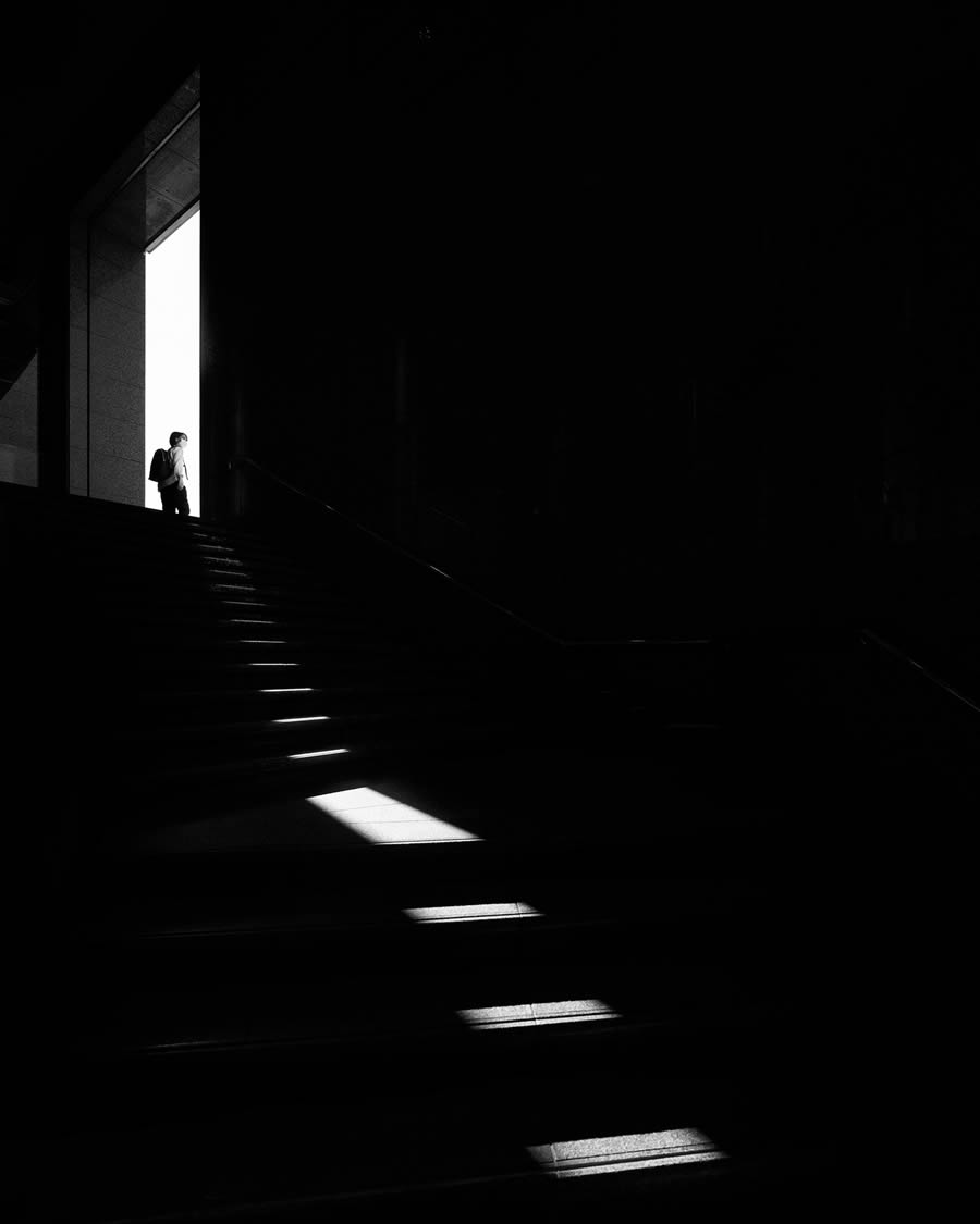 Black And White Street Photos Of Tokyo Japan By Taka Hiro