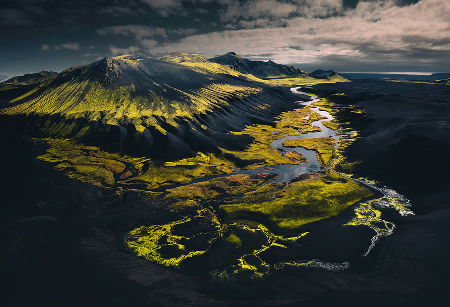 Iceland from the clouds by Sarfraz Durrani