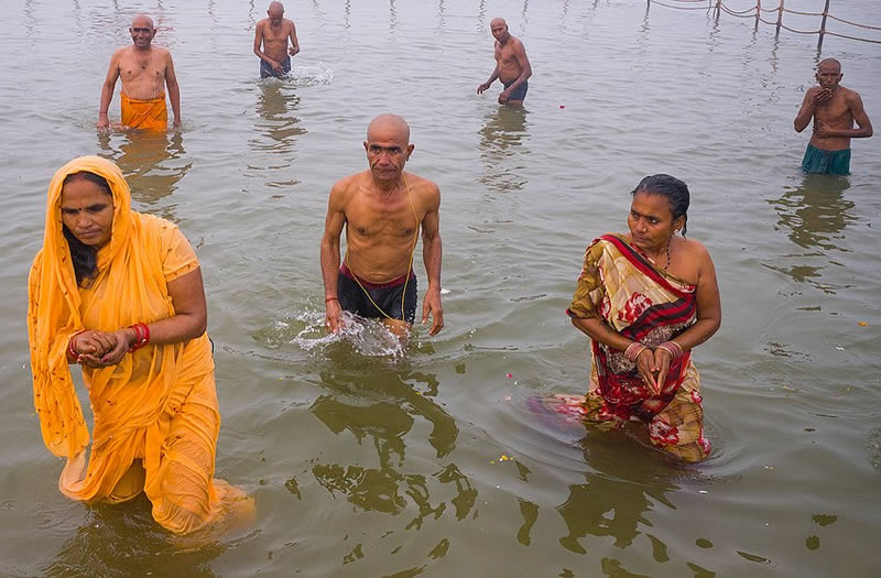 Indian Street Photography Decisive Moments By Vineet Vohra