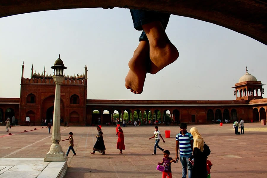 Indian Street Photography By Aniruddha Guha Sarkar