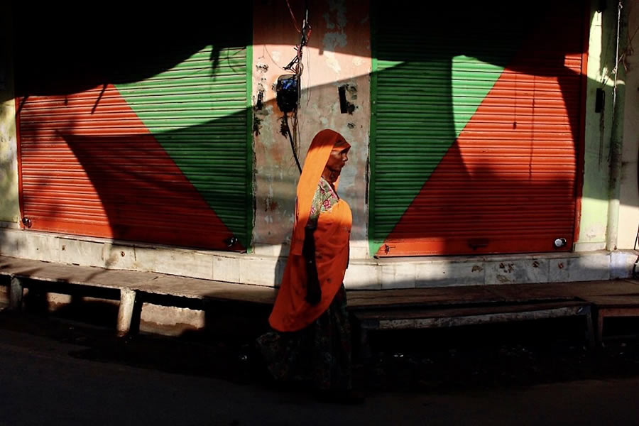 Indian Street Photography By Aniruddha Guha Sarkar