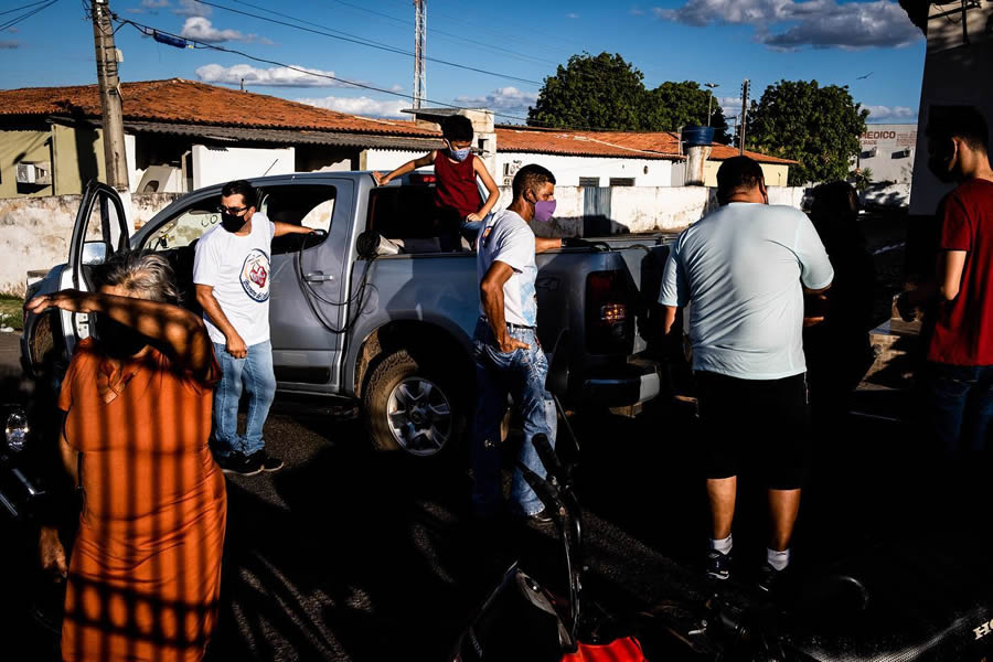 Brazilian Street Photography By Yago Saraiva