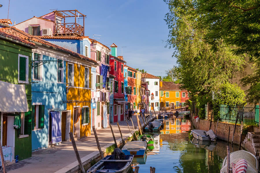 Stunning Photos Of ​​​​​​​Burano, An Island In Venice, Italy By Tiago And Tania