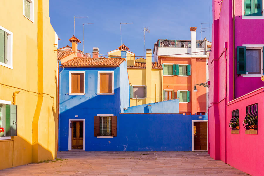 Stunning Photos Of ​​​​​​​Burano, An Island In Venice, Italy By Tiago And Tania