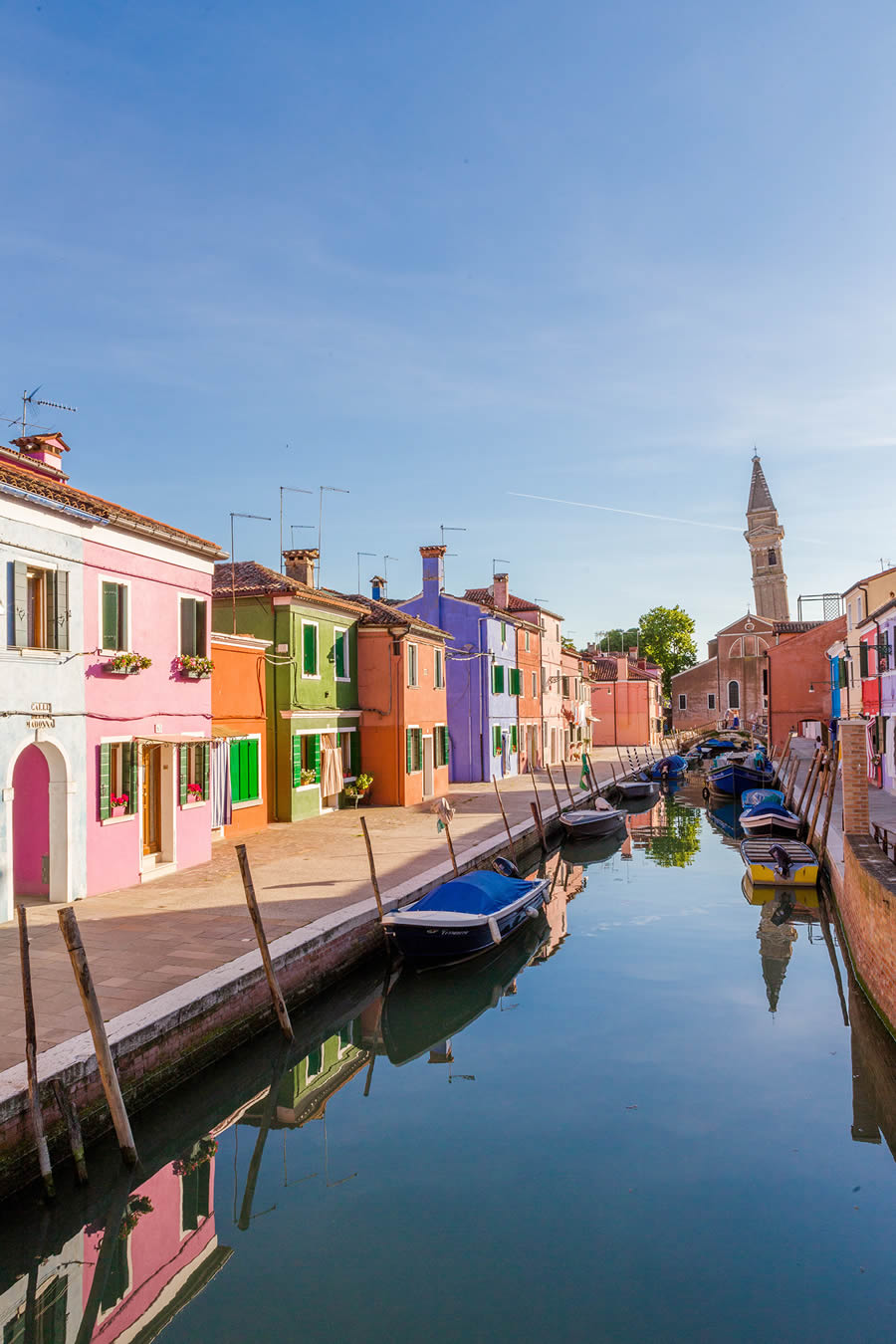 Stunning Photos Of ​​​​​​​Burano, An Island In Venice, Italy By Tiago And Tania