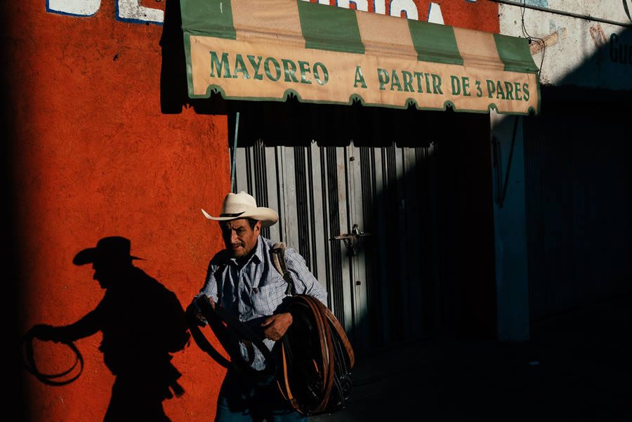 Incredible Street Photography By Jonathan Jasberg