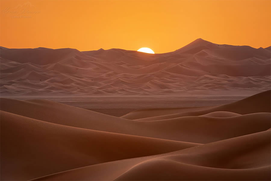 The Empty Quarter Expansive Deserts By Maxime Daviron