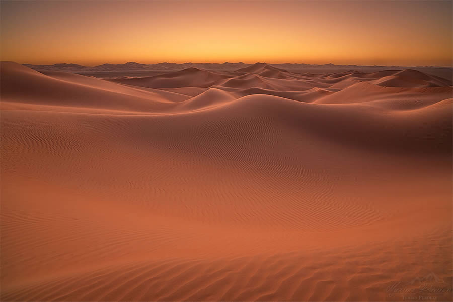 The Empty Quarter Expansive Deserts By Maxime Daviron