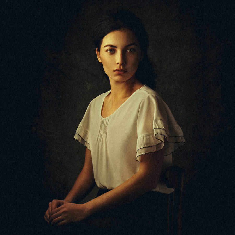 Female Portraits By Ruslan Rakhmatov