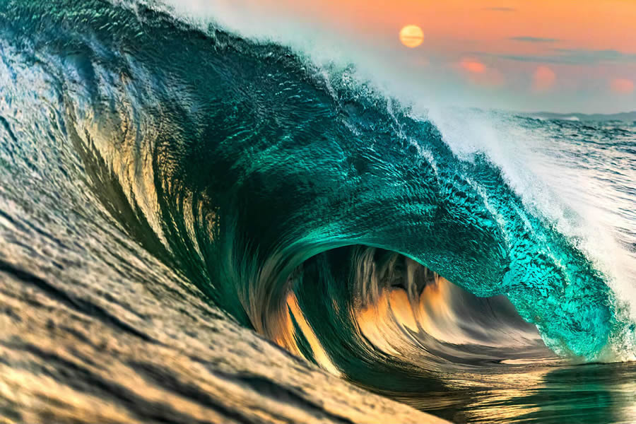 Breathtaking Photos Of Waves By Philip Thurston