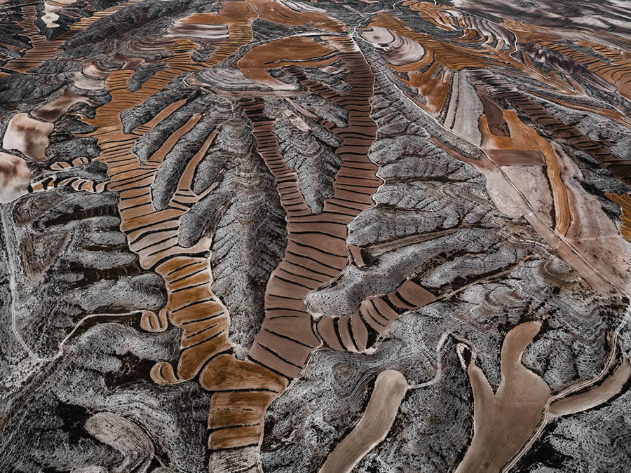 Landscape Photos Of Agricultural Fields In Central Spain By Tom Hegen