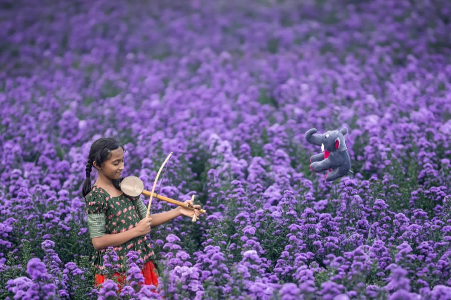 Heartwarming Photos of Children By Guru Charan