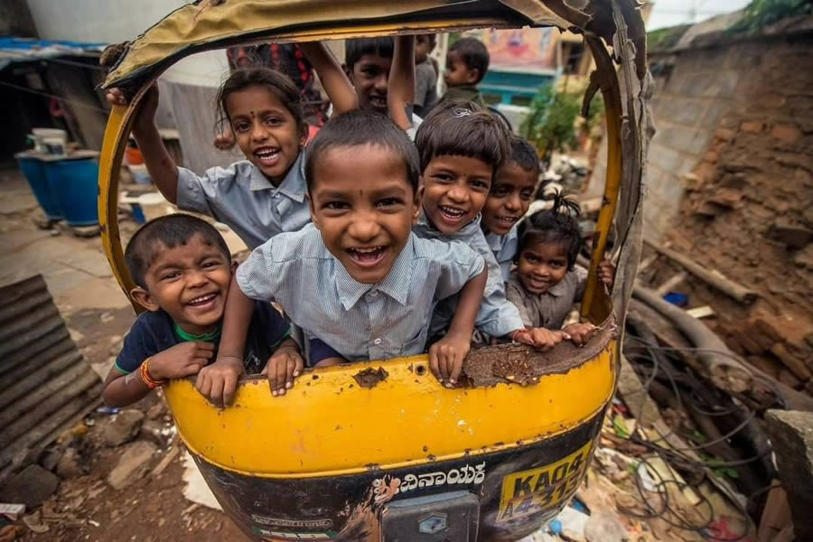 Heartwarming Photos of Children By Guru Charan