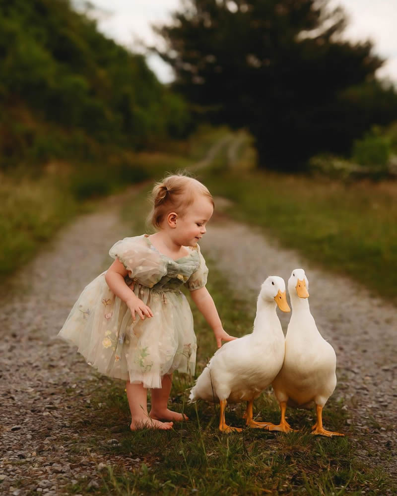 Heartwarming Bonds Between Children And Animals By Andrea Martin