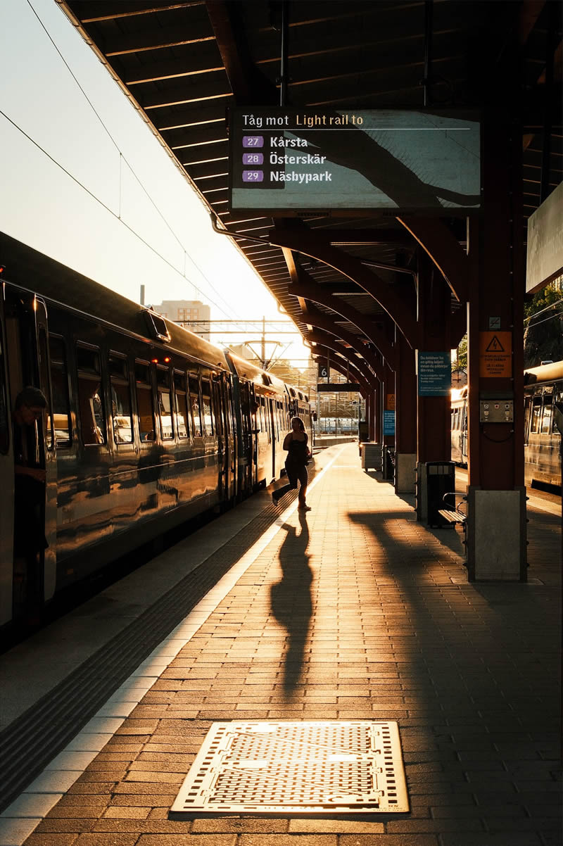 Incredible Moments and Stories on the Streets By Samsul Alam Al-Majidi